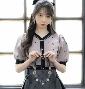 하트 라인 가디건 핑크 evelyn 타니자키 사야