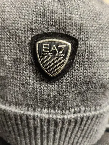EA7 엠포리오 아르마니 그레이 니트 모자 L