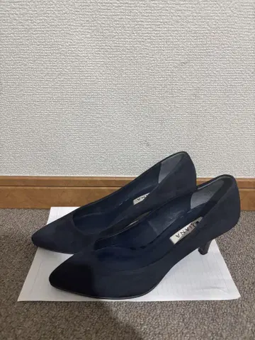 새상품급 다이애나 DIANA 스웨이드 펌프스 네이비 23.5cm