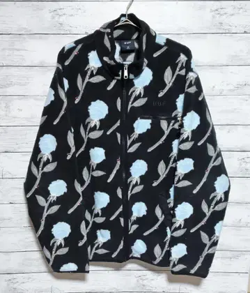 HUF 지퍼 플리스 아이묭 착용 하프