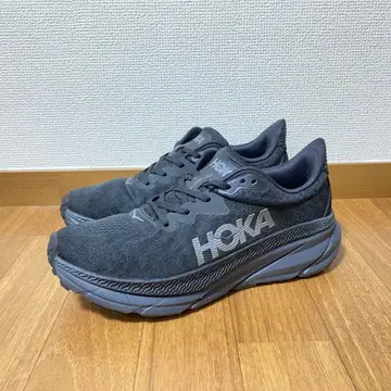 HOKA ONEONE CHALLENGER 7 ART