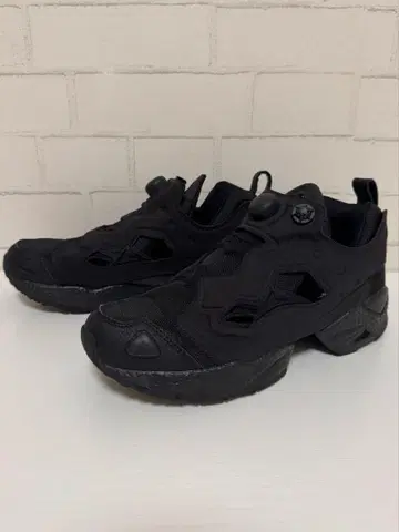 Reebok x RHC Ron Herman Instapump Fury