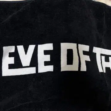 EVE OF THE LAIN 타월 블랙 이브 오브