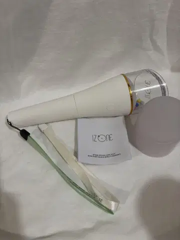 IZ*ONE OFFICIAL 응원봉