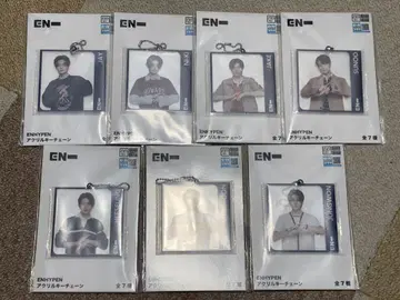 ENHYPEN 엔하이픈 아크릴 키체인 전 7종 컴프 덤 포함