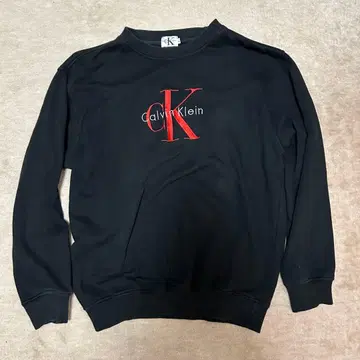 90s Calvin Klein 블랙 맨투맨 L 크롭