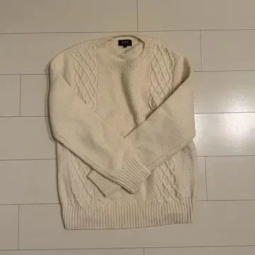 A.P.C. 케이블 짜임 니트 스웨터 S 사이즈 아이보리