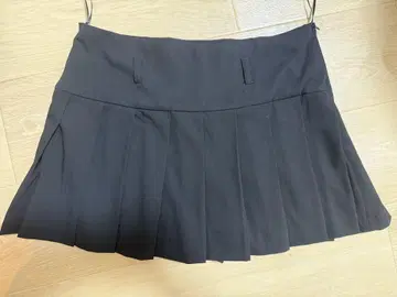 ZARA 플리츠 미니 스커트
