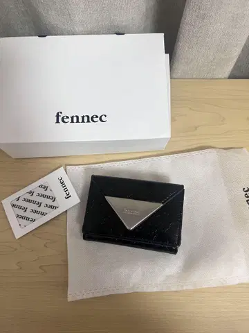 Fennec 3단 폴더형 지갑 블랙 천연 가죽 Jet107