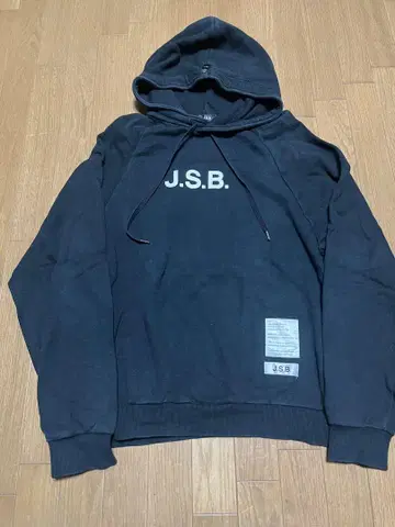 J.S.B. 후드 부착 맨투맨 블랙 S 사이즈
