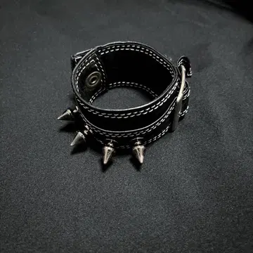 GINZI 가죽 팔찌 헤이세이 PUNK v계