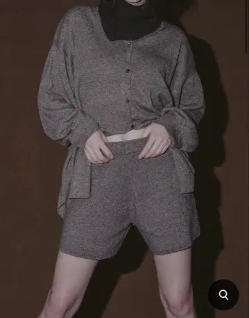 KNIT SHORT PANTS ELCHELE 엘르체레