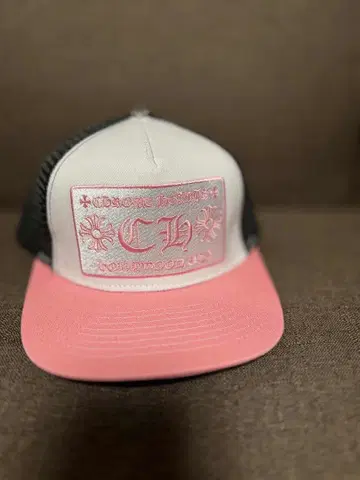 Fashion design caps