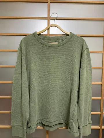 Eddie Bauer 올리브 그린 크루넥 L