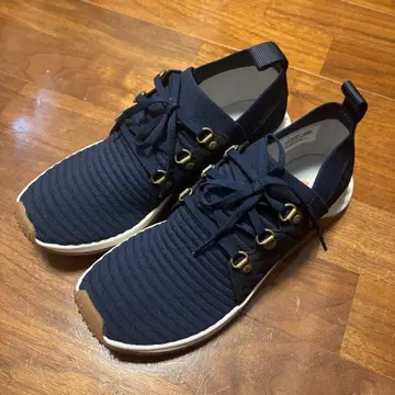 Merrell 네이비 스니커즈 26cm