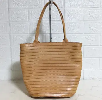 no36180 BREE 브리 천연 가죽 올 가죽 토트 백