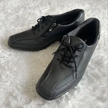 컨디션 최상 TOP DRY 고어텍스 가죽 23cm 사이드 지퍼