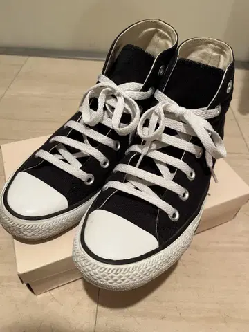 CONVERSE 블랙 하이컷 스니커즈 24.5cm