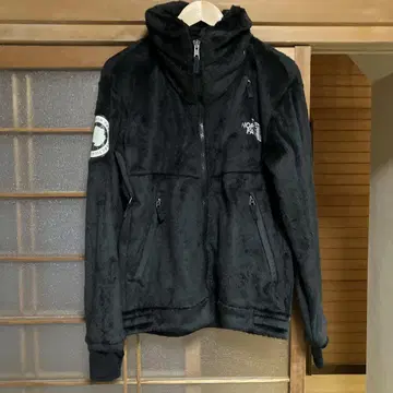 THE NORTH FACE 언터크티카 버사 로프트 자켓 블랙 XL
