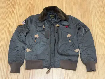 ALPHA INDUSTRIES MA-1 플라이트 자켓
