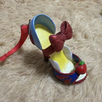 스노우 화이트 하이힐형 키링