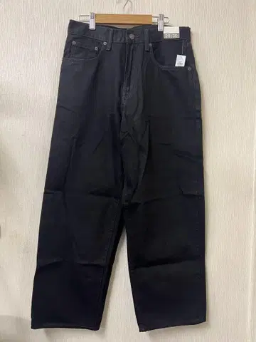 슈퍼 배기 데님 블랙 28W30L 블랙 GAP