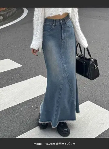 오리지널 패치 부착 머메이드 데님 롱 스커트