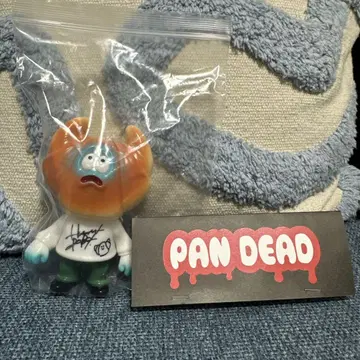 HUMAN ROBOT PAN DEAD 사인 포함