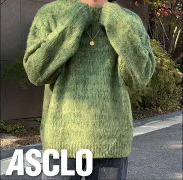 ASCLO 블러셔 그린 니트