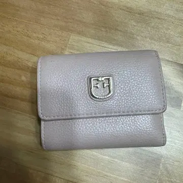FURLA 핑크 가죽 접이식 지갑