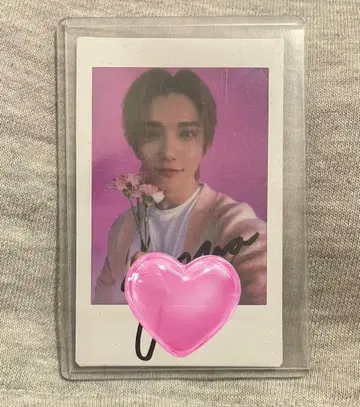 SEVENTEEN 조슈아 친필 사인 폴라로이드 사진