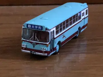 나라교통 버스 미니카 스카이블루와 빨간색 대학원행