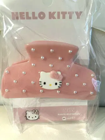 LOWRYSFARM x HELLOKITTY 퀼팅 반스 핑크