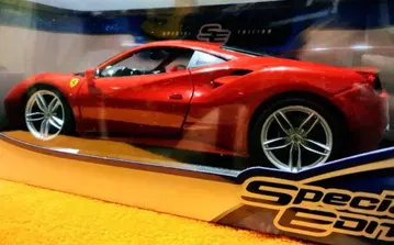 Maisto 페라리 488 GTB 스페셜 에디션 모형