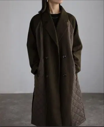 퀼팅 절개 롱 코트