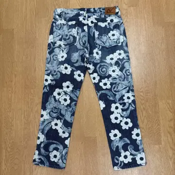새상품급 45R 45rpm 데님 플라워 프린트 꽃무늬 청바지