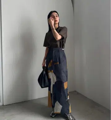 AMERI MEDI MURAL I LINE SKIRT