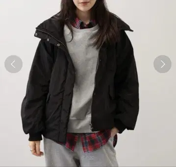 SALOON 메모리 타프타 후드 코트 블랙 블루종