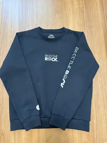 패스 더 락 PASS THE ROCK 맨투맨 블랙 L 사이즈