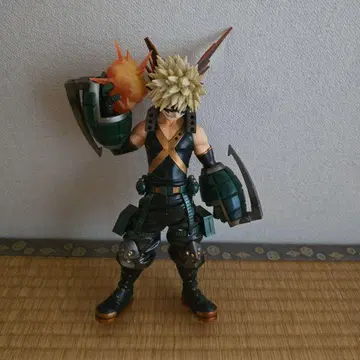 나의 히어로 아카데미아 바쿠고 카츠키 피규어