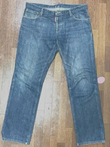 DSQUARED2 다크 블루 스트레이트 데님