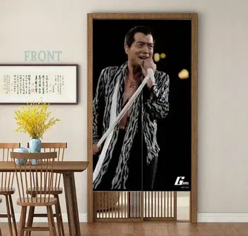 뮤지션 난렌 85cm x 150cm