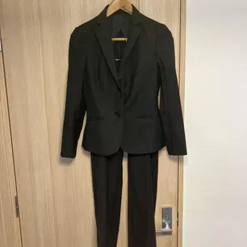 THE SUIT COMPANY 울 블랙 수트 상하의 세트 9호 수리 있음