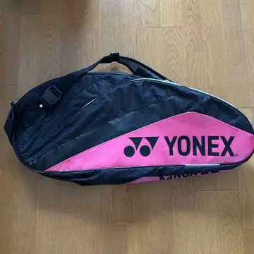 YONEX 라켓백 블랙과 핑크