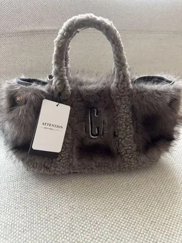GOOD GRIEF!/GCA EMB FAUX FUR PINT TOTE