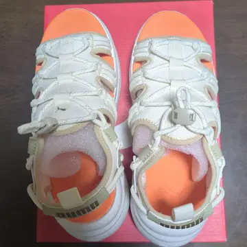 PUMA 스포츠 샌들 화이트/오렌지