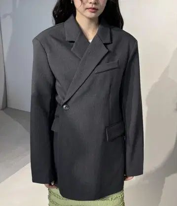 fuully studio 2WAY 박시 테일러드 자켓
