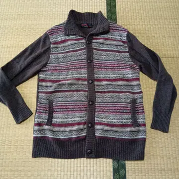 Golden Bear 스트라이프 패턴 가디건