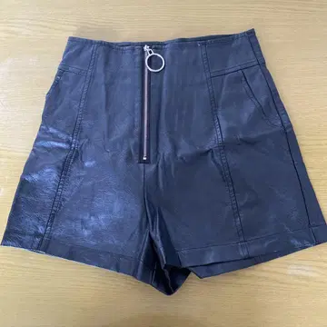 블랙 숏팬츠 F 사이즈 프론트 지퍼