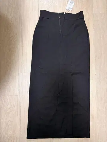 EMODA 블랙 타이트 스커트 M 사이즈